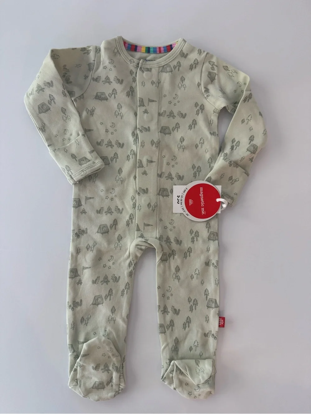 2 Magnetic me 3-6 months footies